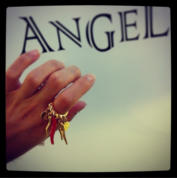 angel, рука с кольцом, украшения angel